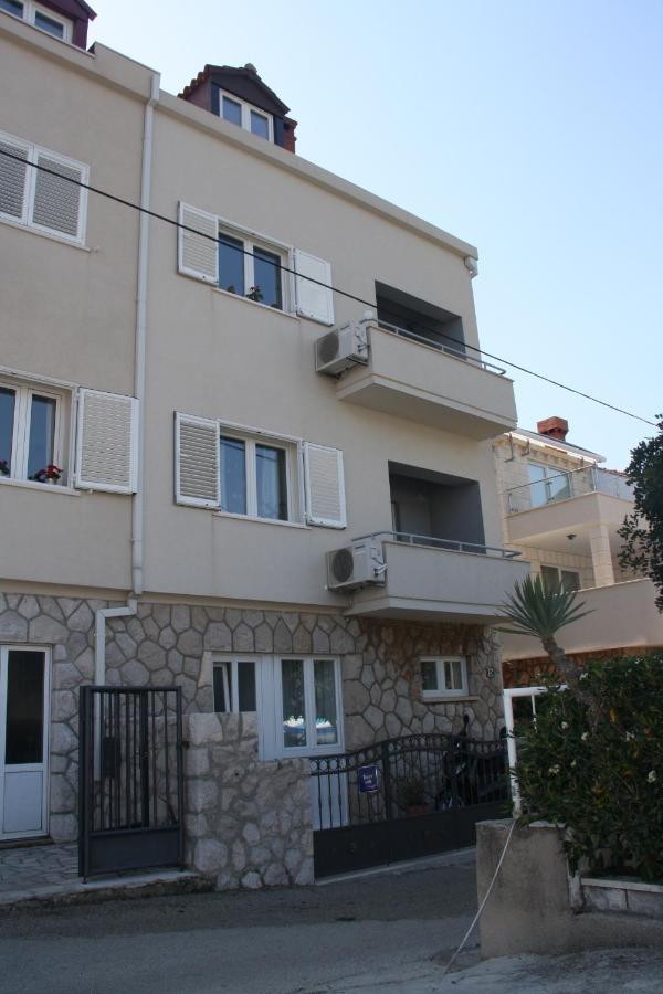 Marija Lapad Apartman *